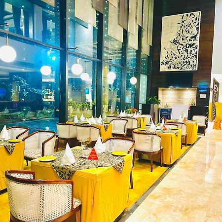 加济阿巴德格拉齐亚财富酒店 外观 照片