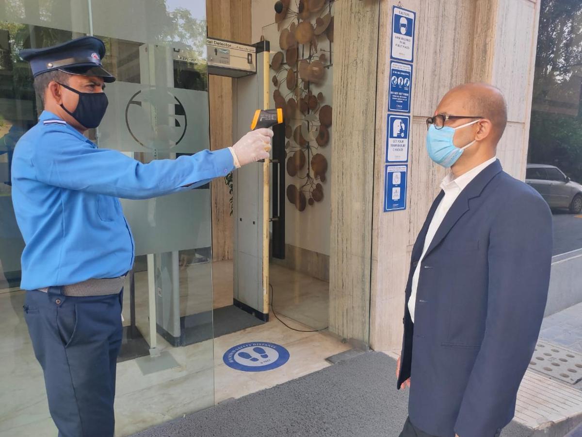 加济阿巴德格拉齐亚财富酒店 外观 照片